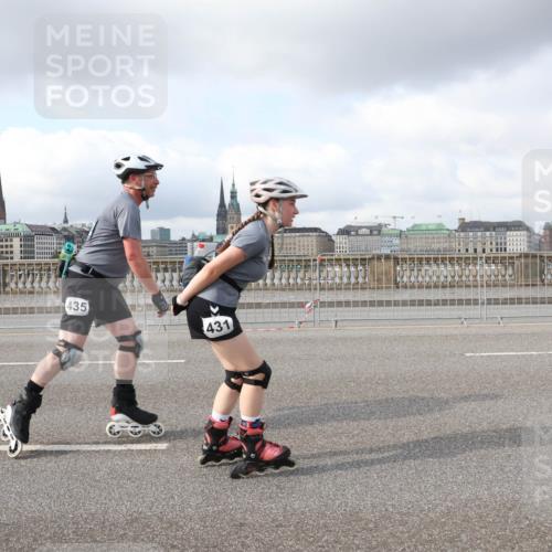 29.06.2025 - hella hamburg halbmarathon Lena Gebhardt http://msf.ph/oto/8256160 29.06.2025 09:03:20 Lombardsbrücke  meine-sportfotos.de