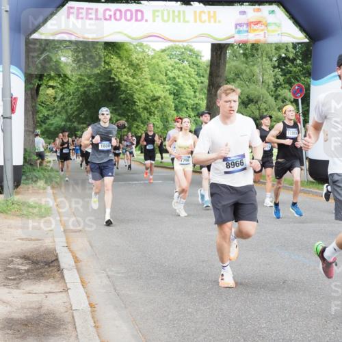 29.06.2025 - hella hamburg halbmarathon MichiJ http://msf.ph/oto/8256169 29.06.2025 10:29:25 Zwischen KM18-KM19 1677, 1800, 1912, 4303, 6152, 6429, 6771, 7774, 8122, 8966, 9540, 9711, 10783, 12292, 12895, 13457, 13667, 14899, 16201, 16347, 16580, 17486, 17971, 18412, 18802 meine-sportfotos.de