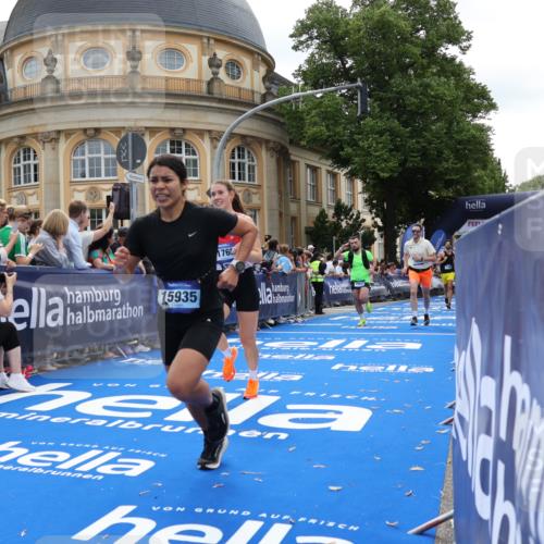 29.06.2025 - hella hamburg halbmarathon Strokosch-Dieckow http://msf.ph/oto/8256226 29.06.2025 10:41:52 Ziel 1169, 5690, 7092, 7363, 8694, 10415, 11765, 15521, 15935, 16507, 17926 meine-sportfotos.de