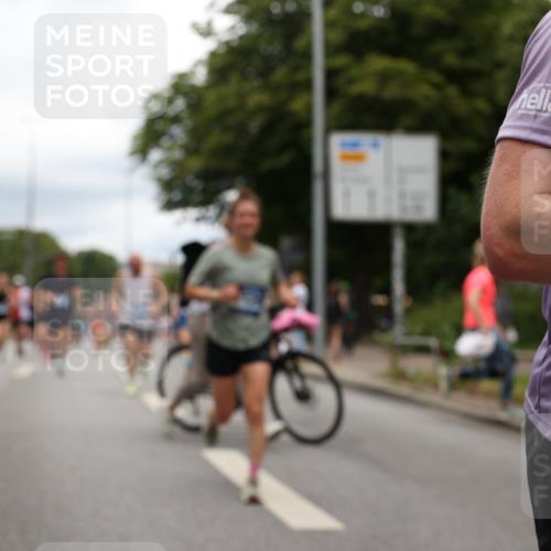 29.06.2025 - hella hamburg halbmarathon Yannick Fuchs http://msf.ph/oto/8256248 29.06.2025 10:48:20 20KM 1410, 1442, 1549, 1815, 2432, 3177, 3310, 3861, 3898, 4299, 6082, 6084, 6260, 6356, 6581, 6723, 6994, 7129, 7973, 8223, 8772, 8798, 9012, 9060, 9227, 10040, 10263, 10266, 11009, 11499, 11789, 12213, 12362, 12489, 13147, 13869, 14026, 14660, 14818, 15113, 15156, 15169, 15408, 15524, 16092, 16574, 16623, 16750, 17740, 17765, 18450, 18759, 19177 meine-sportfotos.de