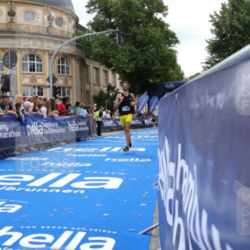 29.06.2025 - hella hamburg halbmarathon Strokosch-Dieckow http://msf.ph/oto/8256419 29.06.2025 10:41:55 Ziel 1169, 5690, 6593, 7092, 7363, 8694, 11417, 11765, 12292, 13196, 15521, 15846, 15935, 16507, 17864, 17926, 18920, 19046 meine-sportfotos.de