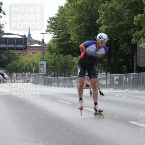 29.06.2025 - hella hamburg halbmarathon Jannik Wohlers http://msf.ph/oto/8256547 29.06.2025 08:49:01 Lombardsbrücke  meine-sportfotos.de