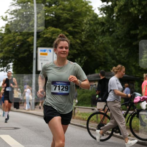 29.06.2025 - hella hamburg halbmarathon Yannick Fuchs http://msf.ph/oto/8256558 29.06.2025 10:48:21 20KM 1410, 1442, 1549, 1815, 2432, 3177, 3310, 3861, 3898, 4189, 6082, 6084, 6260, 6356, 6581, 6723, 6994, 7129, 7973, 8223, 8449, 8772, 8798, 9012, 9060, 9227, 10040, 10263, 10266, 11009, 11499, 11789, 12213, 12362, 12489, 13147, 13297, 13869, 14026, 14660, 14818, 15113, 15156, 15169, 15408, 15524, 16092, 16574, 16623, 16750, 17740, 17765, 18759, 19177 meine-sportfotos.de