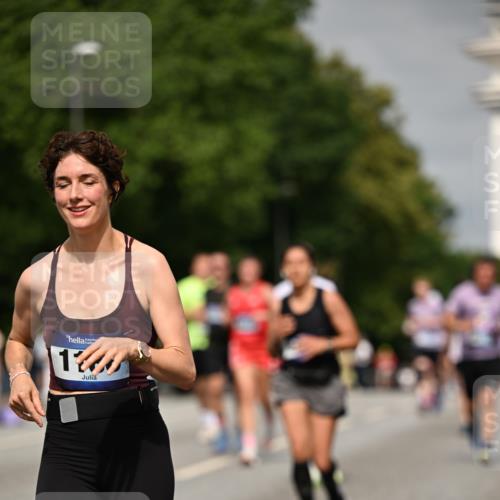 29.06.2025 - hella hamburg halbmarathon Dr. Thomas Lammeyer http://msf.ph/oto/8256590 29.06.2025 10:14:34 Kennedybrücke 1052, 1186, 1456, 1548, 1781, 5182, 5653, 5806, 7058, 8561, 8685, 9150, 9829 meine-sportfotos.de
