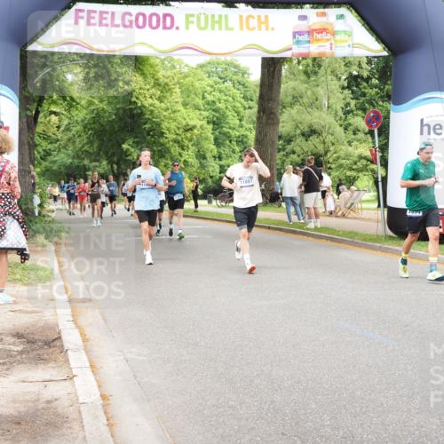 29.06.2025 - hella hamburg halbmarathon MichiJ http://msf.ph/oto/8256740 29.06.2025 10:52:50 Zwischen KM18-KM19 3994, 6572, 10067, 11416, 11887, 13566, 13625, 18732 meine-sportfotos.de