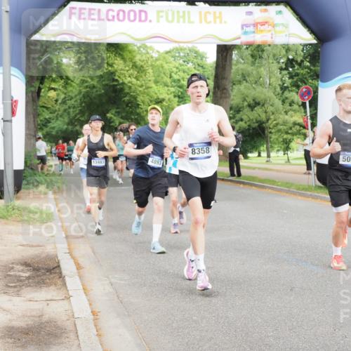 29.06.2025 - hella hamburg halbmarathon MichiJ http://msf.ph/oto/8256782 29.06.2025 10:29:29 Zwischen KM18-KM19 1677, 1800, 3618, 4205, 5026, 6152, 7284, 7796, 8122, 8358, 8966, 9540, 9711, 12385, 12895, 13483, 13667, 14899, 16249, 17486, 17724, 18412 meine-sportfotos.de