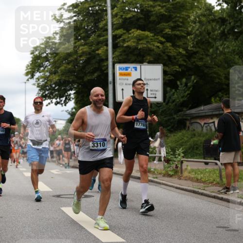 29.06.2025 - hella hamburg halbmarathon Yannick Fuchs http://msf.ph/oto/8256875 29.06.2025 10:48:22 20KM 1410, 1815, 2432, 3177, 3310, 3861, 3898, 4189, 6082, 6084, 6260, 6356, 6581, 6723, 6994, 7129, 7973, 8223, 8449, 8772, 8798, 9012, 9060, 9227, 10040, 10263, 10266, 11009, 11499, 11789, 12213, 12362, 12489, 13147, 13297, 13869, 14026, 14660, 14818, 15113, 15156, 15169, 15408, 15524, 15879, 16092, 16574, 16623, 16750, 17740, 17765, 18759, 19177 meine-sportfotos.de