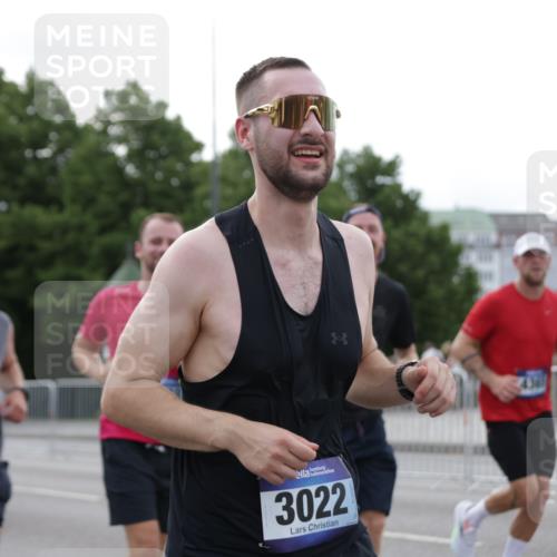29.06.2025 - hella hamburg halbmarathon Jannik Wohlers http://msf.ph/oto/8256901 29.06.2025 10:31:53 Lombardsbrücke 1987, 2349, 2943, 3022, 3365, 3707, 3778, 3822, 4314, 4365, 4605, 4857, 4924, 5496, 5658, 5743, 6218, 6252, 7135, 7239, 7468, 7535, 7570, 8124, 8127, 8175, 8303, 8787, 8840, 8914, 8993, 9125, 9206, 9706, 9765, 10248, 10828, 10924, 11168, 11225, 11362, 11462, 11787, 11972, 12136, 12443, 12864, 12936, 13284, 13423, 13959, 13960, 14029, 14099, 14105, 14159, 14191, 14494, 14599, 14788, 15086, 15088, 15120, 15147, 15364, 15471, 15569, 15987, 17958 meine-sportfotos.de