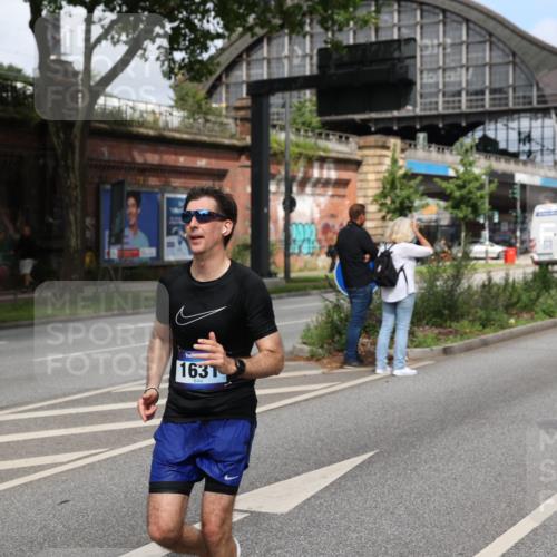 29.06.2025 - hella hamburg halbmarathon Yannick Fuchs http://msf.ph/oto/8256920 29.06.2025 10:35:53 20KM 1136, 1570, 1631, 2579, 2797, 3618, 4205, 4303, 4380, 4871, 4893, 5387, 5709, 6550, 6771, 6901, 7432, 7774, 7796, 8358, 9547, 9640, 9659, 9711, 9755, 9885, 10375, 10783, 10894, 11062, 11765, 11922, 12292, 12385, 12434, 13457, 14555, 14661, 14899, 15351, 16816, 17032, 17100, 17720, 18045, 18412, 18442, 18491, 18573, 18764, 18802 meine-sportfotos.de