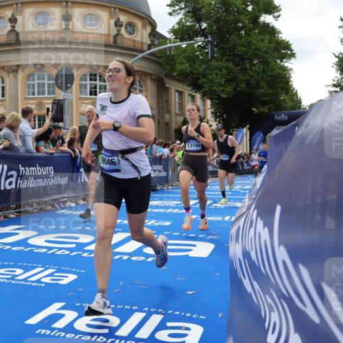 29.06.2025 - hella hamburg halbmarathon Strokosch-Dieckow http://msf.ph/oto/8256946 29.06.2025 10:42:05 Ziel 1441, 5682, 5690, 6593, 7363, 7765, 10216, 11417, 12098, 12292, 13196, 15846, 16626, 16677, 17363, 17864, 17926, 18772, 18802, 18920, 19046 meine-sportfotos.de