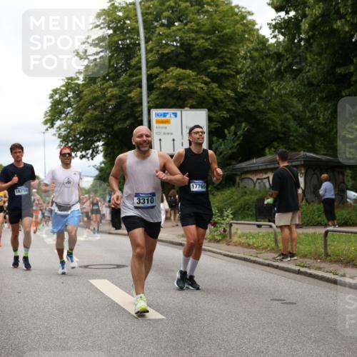 29.06.2025 - hella hamburg halbmarathon Yannick Fuchs http://msf.ph/oto/8256967 29.06.2025 10:48:22 20KM 1410, 1815, 2432, 3177, 3310, 3861, 3898, 4189, 6082, 6084, 6260, 6356, 6581, 6723, 6994, 7129, 7973, 8223, 8449, 8772, 8798, 9012, 9060, 9227, 10040, 10263, 10266, 11009, 11499, 11789, 12213, 12362, 12489, 13147, 13297, 13869, 14026, 14660, 14818, 15113, 15156, 15169, 15408, 15524, 15879, 16092, 16574, 16623, 16750, 17740, 17765, 18759, 19177 meine-sportfotos.de