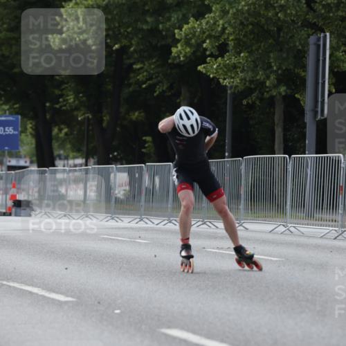 29.06.2025 - hella hamburg halbmarathon Jannik Wohlers http://msf.ph/oto/8257020 29.06.2025 08:49:03 Lombardsbrücke  meine-sportfotos.de