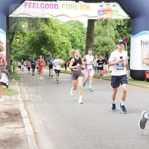 29.06.2025 - hella hamburg halbmarathon MichiJ http://msf.ph/oto/8257034 29.06.2025 10:52:55 Zwischen KM18-KM19 1355, 3994, 6489, 11416, 11887, 17347, 18721 meine-sportfotos.de