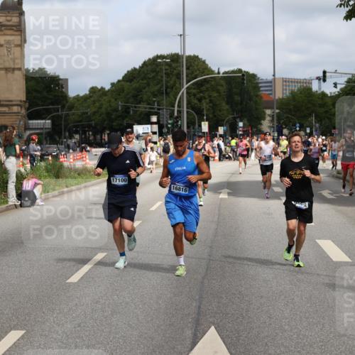 29.06.2025 - hella hamburg halbmarathon Yannick Fuchs http://msf.ph/oto/8257193 29.06.2025 10:35:54 20KM 1136, 1570, 1631, 2579, 2797, 4205, 4303, 4380, 4871, 4893, 5387, 5709, 6550, 6771, 6901, 7432, 7774, 7796, 8358, 9547, 9640, 9659, 9711, 9755, 9885, 10375, 10783, 10894, 11922, 12292, 12385, 12434, 13457, 14555, 14661, 14899, 15351, 16816, 17032, 17100, 17720, 18045, 18412, 18442, 18491, 18573, 18764, 18802 meine-sportfotos.de