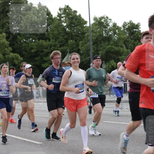 29.06.2025 - hella hamburg halbmarathon Jannik Wohlers http://msf.ph/oto/8257207 29.06.2025 10:32:00 Lombardsbrücke 1199, 1640, 1987, 2349, 2943, 3022, 3365, 3653, 3707, 3778, 4365, 4605, 4857, 5783, 5871, 5941, 6228, 6312, 6315, 7468, 7702, 8124, 8127, 8175, 8303, 8625, 8787, 8840, 8914, 8993, 9125, 9206, 9706, 9765, 10002, 10248, 10828, 10924, 11205, 11225, 11362, 11787, 11972, 12443, 12864, 12936, 13284, 13335, 13423, 13959, 13960, 14099, 14105, 14159, 14494, 14788, 14888, 15086, 15088, 15120, 15147, 15364, 15569, 15987, 16187 meine-sportfotos.de