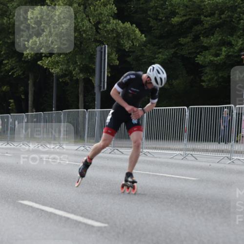 29.06.2025 - hella hamburg halbmarathon Jannik Wohlers http://msf.ph/oto/8257253 29.06.2025 08:49:04 Lombardsbrücke  meine-sportfotos.de