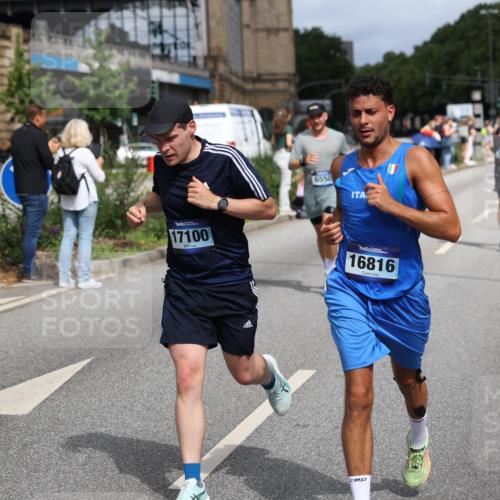 29.06.2025 - hella hamburg halbmarathon Yannick Fuchs http://msf.ph/oto/8257257 29.06.2025 10:35:56 20KM 1570, 1631, 1800, 2579, 4205, 4380, 4871, 4893, 5387, 5709, 6550, 6771, 6901, 7432, 7796, 8358, 9547, 9640, 9659, 9711, 9755, 9815, 9885, 10375, 10894, 11922, 12292, 12434, 13876, 14555, 14899, 15351, 16816, 17032, 17100, 17720, 18045, 18442, 18491, 18509, 18764, 18802 meine-sportfotos.de
