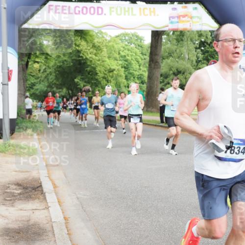 29.06.2025 - hella hamburg halbmarathon MichiJ http://msf.ph/oto/8257329 29.06.2025 10:29:33 Zwischen KM18-KM19 1800, 3618, 4205, 4634, 4893, 5007, 5014, 5026, 6152, 7284, 7796, 8074, 8122, 8358, 8966, 11922, 12385, 13268, 13483, 16249, 16599, 17724, 17834 meine-sportfotos.de