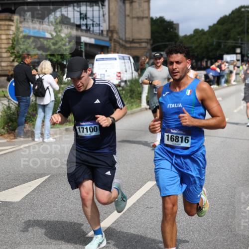 29.06.2025 - hella hamburg halbmarathon Yannick Fuchs http://msf.ph/oto/8257377 29.06.2025 10:35:57 20KM 1570, 1631, 1800, 2579, 4205, 4871, 4893, 5387, 5709, 6550, 6771, 6901, 7432, 7796, 8358, 9547, 9640, 9659, 9711, 9755, 9815, 9885, 10375, 10894, 11922, 12292, 12434, 13876, 14555, 14899, 15351, 16816, 17032, 17100, 17882, 18442, 18491, 18509, 18764, 18802 meine-sportfotos.de