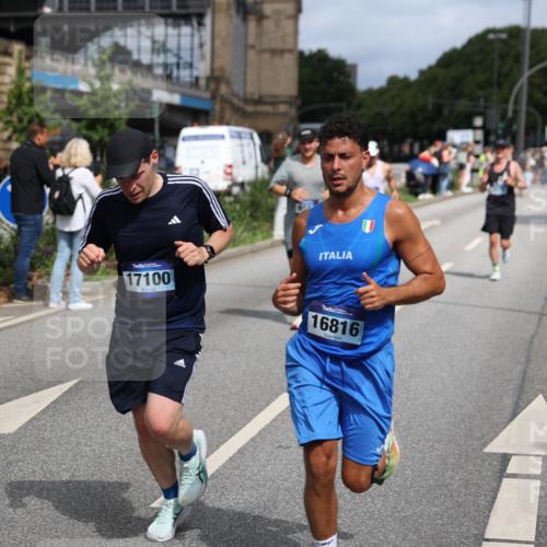 29.06.2025 - hella hamburg halbmarathon Yannick Fuchs http://msf.ph/oto/8257401 29.06.2025 10:35:57 20KM 1570, 1631, 1800, 2579, 4205, 4871, 4893, 5387, 5709, 6550, 6771, 6901, 7432, 7796, 8358, 9547, 9640, 9659, 9711, 9755, 9815, 9885, 10375, 10894, 11922, 12292, 12434, 13876, 14555, 14899, 15351, 16816, 17032, 17100, 17882, 18442, 18491, 18509, 18764, 18802 meine-sportfotos.de