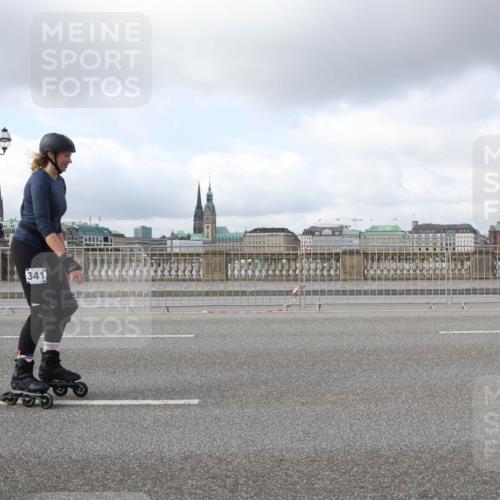 29.06.2025 - hella hamburg halbmarathon Lena Gebhardt http://msf.ph/oto/8257407 29.06.2025 09:03:29 Lombardsbrücke  meine-sportfotos.de