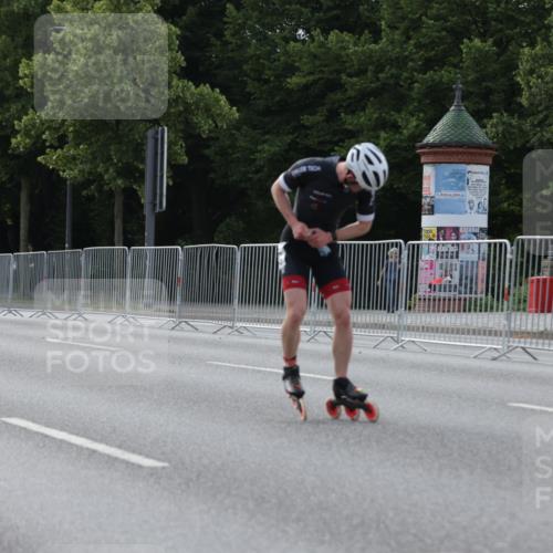 29.06.2025 - hella hamburg halbmarathon Jannik Wohlers http://msf.ph/oto/8257421 29.06.2025 08:49:04 Lombardsbrücke  meine-sportfotos.de