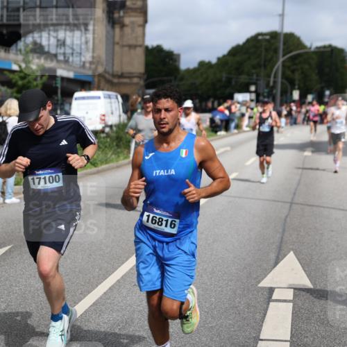 29.06.2025 - hella hamburg halbmarathon Yannick Fuchs http://msf.ph/oto/8257438 29.06.2025 10:35:57 20KM 1570, 1631, 1800, 2579, 4205, 4871, 4893, 5387, 5709, 6550, 6771, 6901, 7432, 7796, 8358, 9547, 9640, 9659, 9711, 9755, 9815, 9885, 10375, 10894, 11922, 12292, 12434, 13876, 14555, 14899, 15351, 16816, 17032, 17100, 17882, 18442, 18491, 18509, 18764, 18802 meine-sportfotos.de