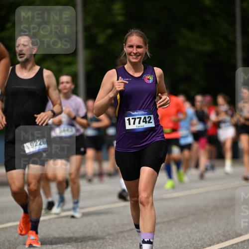 29.06.2025 - hella hamburg halbmarathon Dr. Thomas Lammeyer http://msf.ph/oto/8257457 29.06.2025 10:35:08 Kennedybrücke 1059, 1097, 1472, 1773, 1979, 2414, 2505, 2569, 2754, 2755, 2914, 3131, 3443, 4561, 4817, 5437, 5943, 6057, 6195, 6546, 6616, 6620, 6725, 6787, 7351, 7604, 7772, 8050, 9937, 10989 meine-sportfotos.de