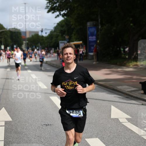 29.06.2025 - hella hamburg halbmarathon Yannick Fuchs http://msf.ph/oto/8257552 29.06.2025 10:35:57 20KM 1570, 1631, 1800, 2579, 4205, 4871, 4893, 5387, 5709, 6550, 6771, 6901, 7432, 7796, 8358, 9547, 9640, 9659, 9711, 9755, 9815, 9885, 10375, 10894, 11922, 12292, 12434, 13876, 14555, 14899, 15351, 16816, 17032, 17100, 17882, 18442, 18491, 18509, 18764, 18802 meine-sportfotos.de