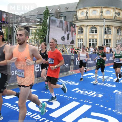 29.06.2025 - hella hamburg halbmarathon Michael Strokosch http://msf.ph/oto/8257565 29.06.2025 10:51:03 Ziel 1630, 2207, 7369, 8117, 8572, 8704, 10215, 10603, 11551, 12778, 13008, 13687, 14125, 15362, 16285, 17221, 18066, 18350 meine-sportfotos.de