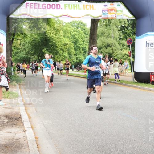 29.06.2025 - hella hamburg halbmarathon MichiJ http://msf.ph/oto/8257659 29.06.2025 10:53:02 Zwischen KM18-KM19 1249, 1781, 5951, 6489, 8402, 8917, 9829, 10389, 11917, 17836, 17866, 18721, 18754 meine-sportfotos.de