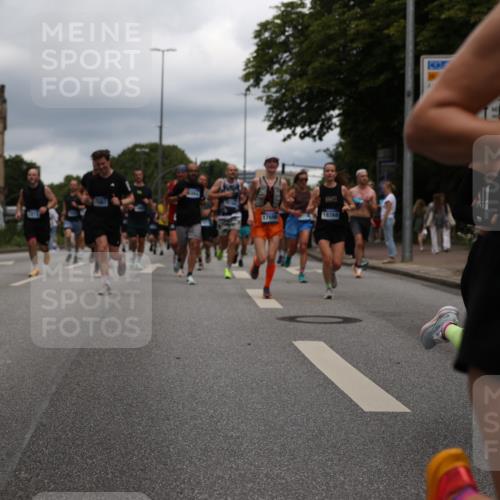 29.06.2025 - hella hamburg halbmarathon Yannick Fuchs http://msf.ph/oto/8257693 29.06.2025 10:48:27 20KM 1327, 1410, 1496, 1815, 2474, 3177, 3310, 3791, 3794, 3861, 3898, 4189, 6082, 6084, 6356, 6443, 6581, 6723, 6994, 7129, 8223, 8449, 8698, 8772, 8798, 9012, 9060, 9227, 10191, 10192, 10263, 10266, 11499, 12186, 12213, 12362, 12489, 13147, 13297, 13869, 14660, 14818, 15113, 15156, 15169, 15408, 15524, 15879, 16092, 16574, 16623, 16750, 17740, 17765, 18759, 19177 meine-sportfotos.de