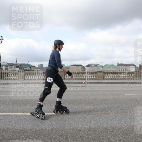 29.06.2025 - hella hamburg halbmarathon Lena Gebhardt http://msf.ph/oto/8257694 29.06.2025 09:03:29 Lombardsbrücke  meine-sportfotos.de