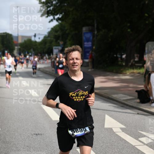 29.06.2025 - hella hamburg halbmarathon Yannick Fuchs http://msf.ph/oto/8257735 29.06.2025 10:35:58 20KM 1570, 1631, 1800, 2579, 4205, 4871, 4893, 5387, 6550, 6771, 6901, 7432, 7796, 8358, 9547, 9640, 9659, 9711, 9755, 9815, 9885, 10375, 10894, 11922, 12292, 12434, 13876, 14555, 14899, 15351, 16816, 17032, 17100, 17882, 18442, 18491, 18509, 18764, 18802 meine-sportfotos.de