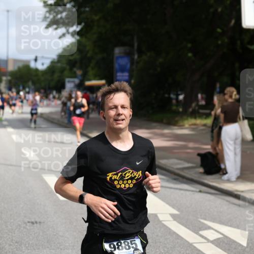29.06.2025 - hella hamburg halbmarathon Yannick Fuchs http://msf.ph/oto/8257861 29.06.2025 10:35:58 20KM 1570, 1631, 1800, 2579, 4205, 4871, 4893, 5387, 6550, 6771, 6901, 7432, 7796, 8358, 9547, 9640, 9659, 9711, 9755, 9815, 9885, 10375, 10894, 11922, 12292, 12434, 13876, 14555, 14899, 15351, 16816, 17032, 17100, 17882, 18442, 18491, 18509, 18764, 18802 meine-sportfotos.de