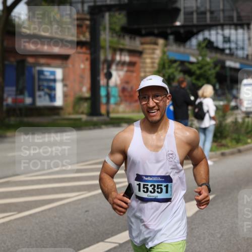 29.06.2025 - hella hamburg halbmarathon Yannick Fuchs http://msf.ph/oto/8258209 29.06.2025 10:36:00 20KM 1570, 1631, 1800, 2579, 4893, 5387, 6550, 6771, 6901, 7432, 7796, 8358, 9547, 9640, 9711, 9755, 9815, 9885, 10375, 10894, 12292, 12434, 13714, 13876, 14555, 14899, 15351, 16084, 16816, 17032, 17100, 17882, 18442, 18491, 18509, 18764, 18802 meine-sportfotos.de