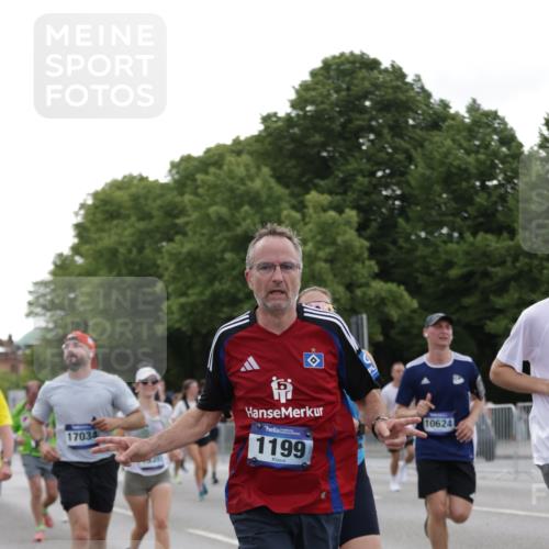 29.06.2025 - hella hamburg halbmarathon Jannik Wohlers http://msf.ph/oto/8258224 29.06.2025 10:32:09 Lombardsbrücke 1199, 1640, 3365, 3653, 3660, 3670, 4857, 5783, 5871, 5941, 6228, 6312, 6315, 7308, 7309, 7468, 7531, 7633, 7702, 7749, 7750, 8127, 8303, 8625, 8840, 8914, 8993, 9010, 9188, 9706, 9765, 10002, 10013, 10048, 10203, 10277, 10354, 10470, 10624, 10770, 11205, 11248, 11972, 12443, 12470, 12864, 13335, 13423, 14159, 14301, 14788, 14888, 15071, 15086, 15088, 15147, 15171, 15364, 15569, 15847, 15997, 16129, 16187, 16898, 16999, 17167, 18069, 18706 meine-sportfotos.de