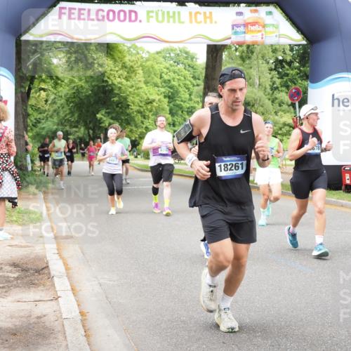 29.06.2025 - hella hamburg halbmarathon MichiJ http://msf.ph/oto/8258253 29.06.2025 10:53:13 Zwischen KM18-KM19 1790, 3461, 4227, 4322, 4499, 13173, 15678, 16099, 17077, 17638, 17880, 18261, 18655 meine-sportfotos.de