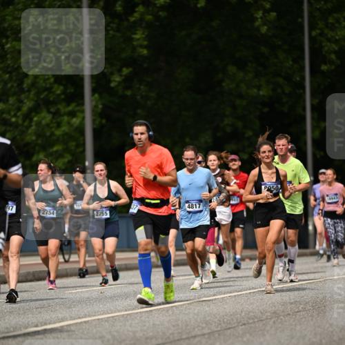 29.06.2025 - hella hamburg halbmarathon Dr. Thomas Lammeyer http://msf.ph/oto/8258259 29.06.2025 10:35:10 Kennedybrücke 1059, 1097, 1472, 1547, 1773, 1979, 2414, 2505, 2569, 2754, 2755, 2914, 3131, 3281, 3443, 4561, 4817, 5437, 5943, 6057, 6195, 6546, 6616, 6725, 6787, 7351, 7604, 7772, 8050, 8812, 8941, 9937, 10989 meine-sportfotos.de