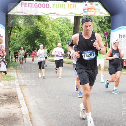 29.06.2025 - hella hamburg halbmarathon MichiJ http://msf.ph/oto/8258272 29.06.2025 10:53:13 Zwischen KM18-KM19 1790, 3461, 4227, 4322, 4499, 13173, 15678, 16099, 17077, 17638, 17880, 18261, 18655 meine-sportfotos.de
