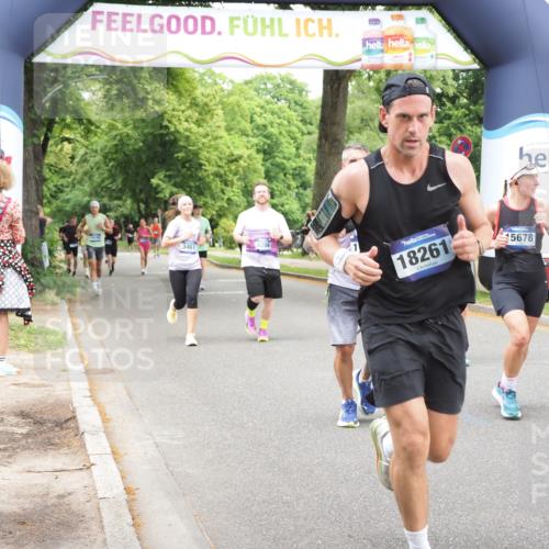 29.06.2025 - hella hamburg halbmarathon MichiJ http://msf.ph/oto/8258306 29.06.2025 10:53:13 Zwischen KM18-KM19 1790, 3461, 4227, 4322, 4499, 13173, 15678, 16099, 17077, 17638, 17880, 18261, 18655 meine-sportfotos.de