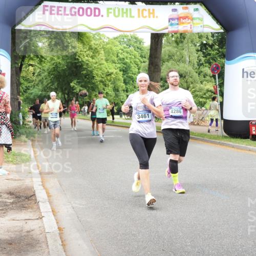 29.06.2025 - hella hamburg halbmarathon MichiJ http://msf.ph/oto/8258373 29.06.2025 10:53:15 Zwischen KM18-KM19 1790, 3461, 4227, 4286, 4322, 4782, 15678, 16099, 17638, 17880, 18261, 18655 meine-sportfotos.de