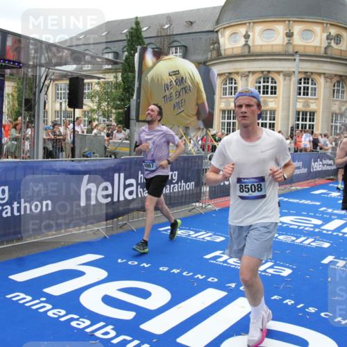 29.06.2025 - hella hamburg halbmarathon Michael Strokosch http://msf.ph/oto/8258512 29.06.2025 10:51:13 Ziel 1366, 4077, 4404, 4816, 4967, 5600, 6027, 8261, 8508, 10508, 10868, 11625, 11733, 13073, 15480, 17384, 17530, 17823 meine-sportfotos.de