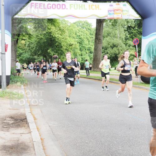 29.06.2025 - hella hamburg halbmarathon MichiJ http://msf.ph/oto/8258587 29.06.2025 10:29:39 Zwischen KM18-KM19 2675, 4380, 4634, 5007, 5014, 8074, 9358, 9885, 10978, 11062, 11922, 12365, 14555, 15164, 16599, 16816, 18399 meine-sportfotos.de