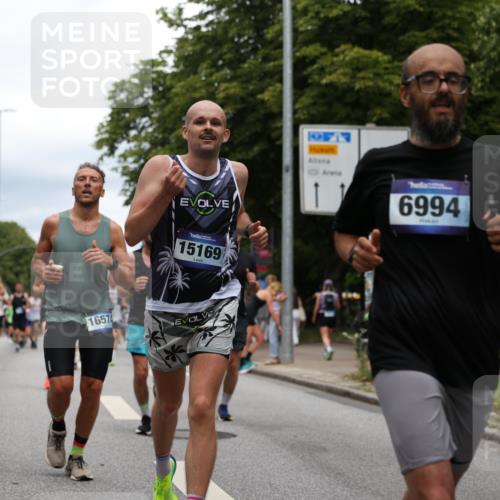 29.06.2025 - hella hamburg halbmarathon Yannick Fuchs http://msf.ph/oto/8258857 29.06.2025 10:48:31 20KM 1327, 1410, 1496, 1815, 2474, 2771, 3041, 3177, 3310, 3791, 3794, 3861, 3945, 4189, 4231, 4938, 6082, 6084, 6356, 6443, 6581, 6723, 6994, 8223, 8449, 8514, 8698, 8772, 8798, 9012, 9060, 9227, 10191, 10192, 10263, 10266, 11333, 11499, 11747, 12186, 12362, 12489, 13297, 13869, 14036, 14175, 14592, 14638, 14660, 14818, 14948, 15113, 15156, 15169, 15408, 15524, 15879, 16092, 16574, 16750, 17740, 17765, 19177 meine-sportfotos.de
