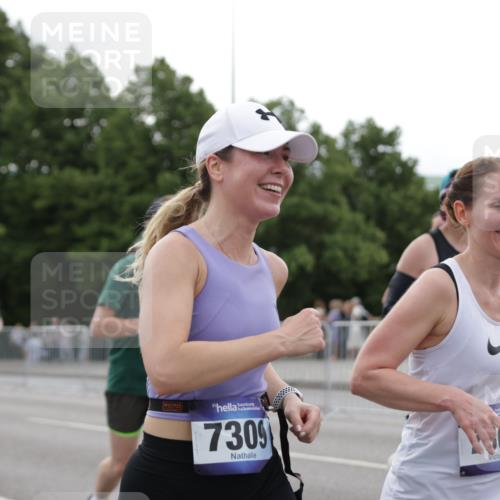 29.06.2025 - hella hamburg halbmarathon Jannik Wohlers http://msf.ph/oto/8258876 29.06.2025 10:32:19 Lombardsbrücke 1199, 1237, 2059, 3422, 3660, 3670, 3753, 4446, 5783, 5871, 6228, 7308, 7309, 7387, 7531, 7633, 7749, 7750, 9010, 9188, 10013, 10048, 10203, 10277, 10354, 10470, 10624, 10770, 11076, 11248, 12470, 12508, 13335, 14301, 15071, 15171, 15847, 15997, 16129, 16187, 16502, 16898, 16999, 17041, 17102, 17167, 17508, 18069, 18502, 18706, 18927, 19156 meine-sportfotos.de