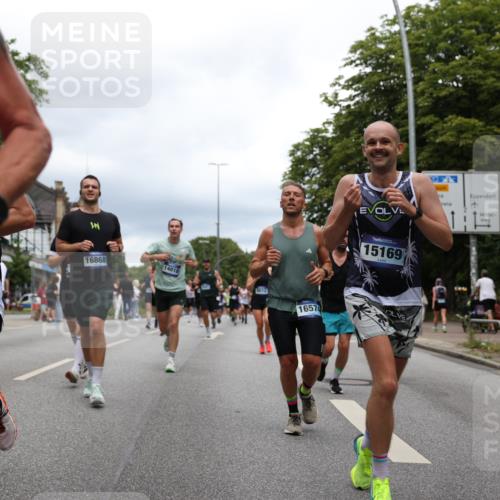 29.06.2025 - hella hamburg halbmarathon Yannick Fuchs http://msf.ph/oto/8259019 29.06.2025 10:48:31 20KM 1327, 1410, 1496, 1815, 2474, 2771, 3041, 3177, 3310, 3791, 3794, 3861, 3945, 4189, 4231, 4938, 6082, 6084, 6356, 6443, 6581, 6723, 6994, 8223, 8449, 8514, 8698, 8772, 8798, 9012, 9060, 9227, 10191, 10192, 10263, 10266, 11333, 11499, 11747, 12186, 12362, 12489, 13297, 13869, 14036, 14175, 14592, 14638, 14660, 14818, 14948, 15113, 15156, 15169, 15408, 15524, 15879, 16092, 16574, 16750, 17740, 17765, 19177 meine-sportfotos.de