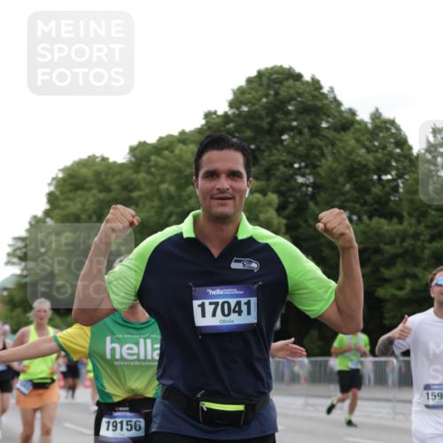 29.06.2025 - hella hamburg halbmarathon Jannik Wohlers http://msf.ph/oto/8259093 29.06.2025 10:32:22 Lombardsbrücke 1078, 1237, 1732, 2059, 2276, 3422, 3660, 3670, 3753, 4446, 6040, 6861, 7308, 7309, 7387, 7531, 7633, 7749, 7750, 8170, 8839, 9010, 9034, 9188, 9542, 10013, 10048, 10203, 10277, 10354, 10470, 10624, 10770, 11076, 11248, 11756, 12470, 12508, 14301, 15071, 15171, 15847, 15997, 16129, 16502, 16898, 16999, 17041, 17102, 17167, 17508, 18069, 18502, 18706, 18927, 19156 meine-sportfotos.de