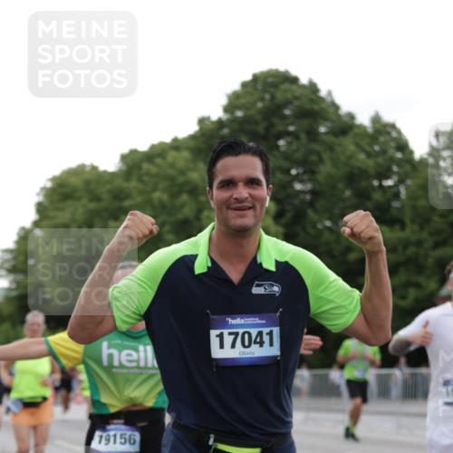 29.06.2025 - hella hamburg halbmarathon Jannik Wohlers http://msf.ph/oto/8259140 29.06.2025 10:32:22 Lombardsbrücke 1078, 1237, 1732, 2059, 2276, 3422, 3660, 3670, 3753, 4446, 6040, 6861, 7308, 7309, 7387, 7531, 7633, 7749, 7750, 8170, 8839, 9010, 9034, 9188, 9542, 10013, 10048, 10203, 10277, 10354, 10470, 10624, 10770, 11076, 11248, 11756, 12470, 12508, 14301, 15071, 15171, 15847, 15997, 16129, 16502, 16898, 16999, 17041, 17102, 17167, 17508, 18069, 18502, 18706, 18927, 19156 meine-sportfotos.de