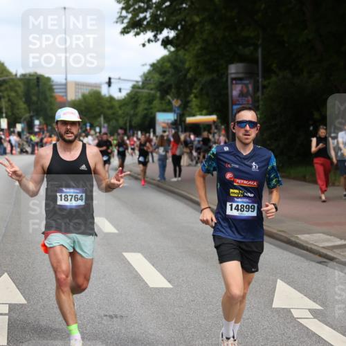 29.06.2025 - hella hamburg halbmarathon Yannick Fuchs http://msf.ph/oto/8259234 29.06.2025 10:36:10 20KM 1570, 1763, 1800, 2579, 2675, 5387, 5987, 6593, 7092, 7432, 8358, 9815, 10415, 10894, 11417, 12434, 12588, 13714, 13876, 14346, 14899, 15521, 16084, 17032, 17159, 17182, 17882, 18442, 18491, 18509, 18764, 18772, 18802, 19046 meine-sportfotos.de